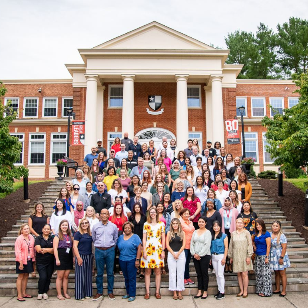 Faculty & Staff Group Picture